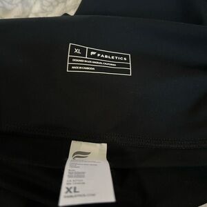 Fabletics Classic Black Leggings XL